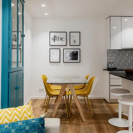Moana House Leiria